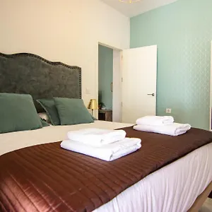 Rentalsevilla San Luis , Sevilla España